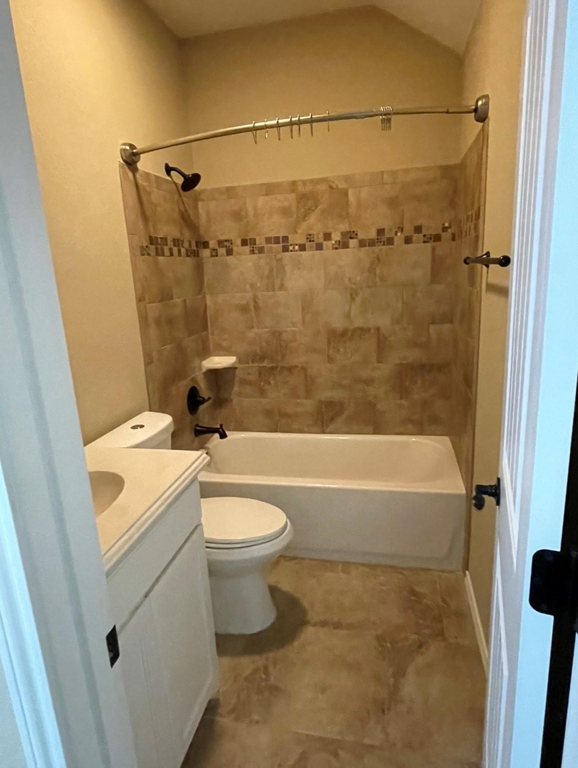 719 Harness Trail Granbury TX 76049