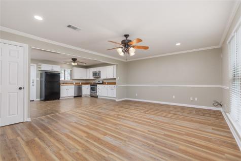209 W Houston Lane Van Alstyne TX 75495