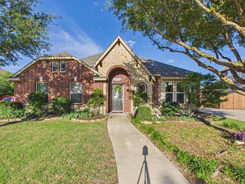 742 Mill Pond Drive Midlothian TX 76065