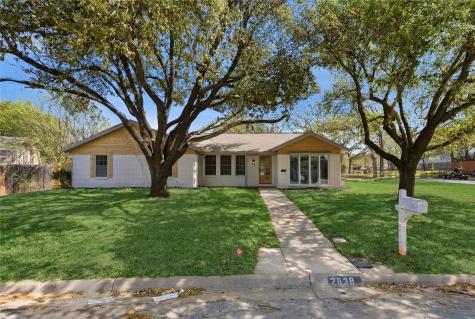 2838 Summerdale Drive Hurst TX 76054