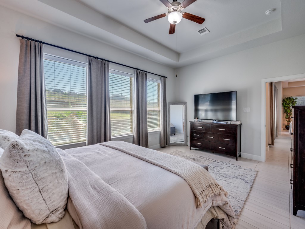 1044 Myers Park Trail Roanoke TX 76262