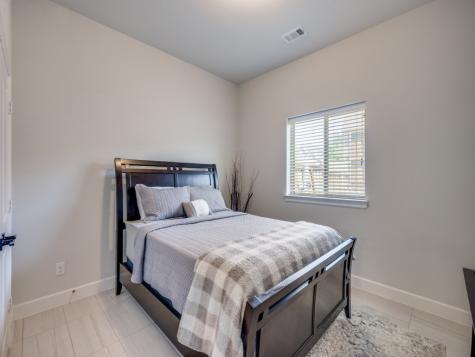 1044 Myers Park Trail Roanoke TX 76262