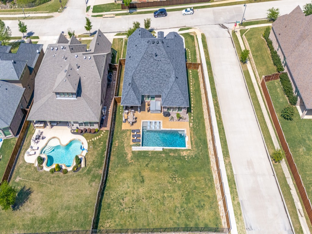 1044 Myers Park Trail Roanoke TX 76262