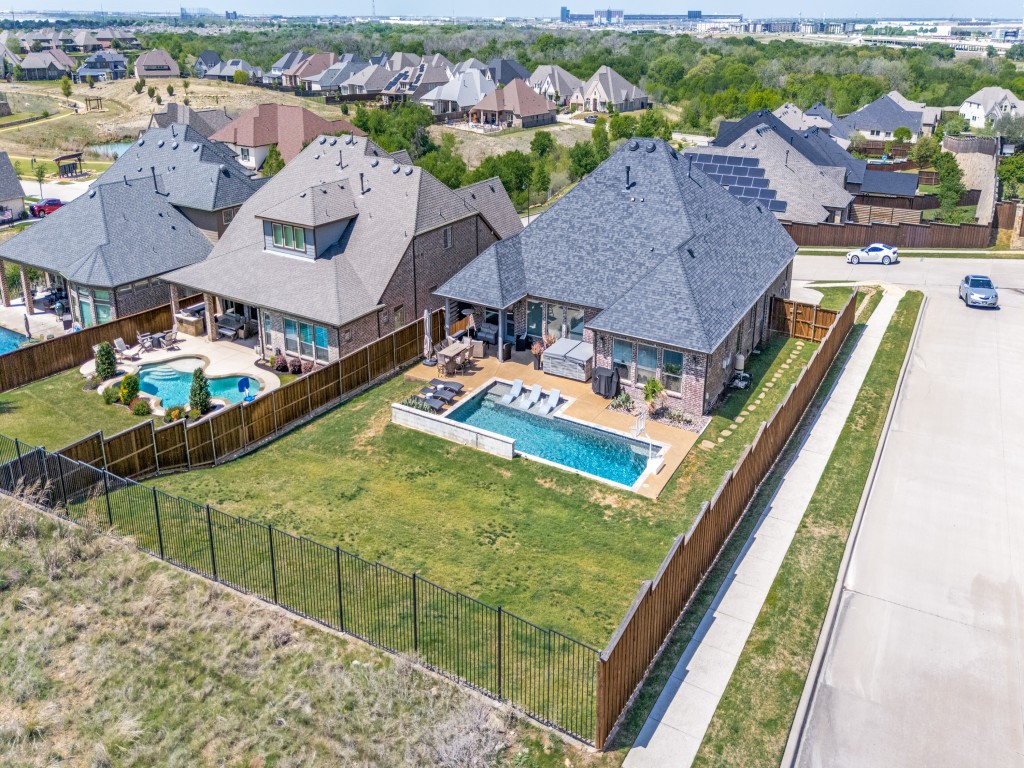 1044 Myers Park Trail Roanoke TX 76262