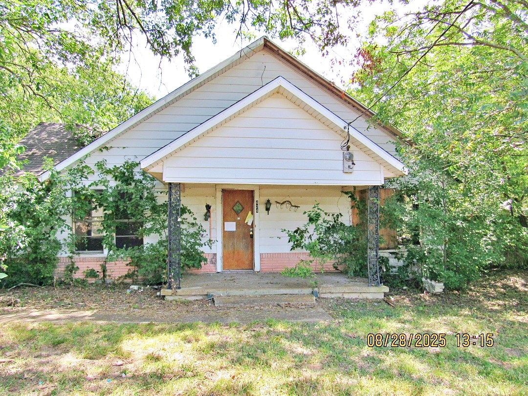 424 E Lawson Road Dallas TX 75253