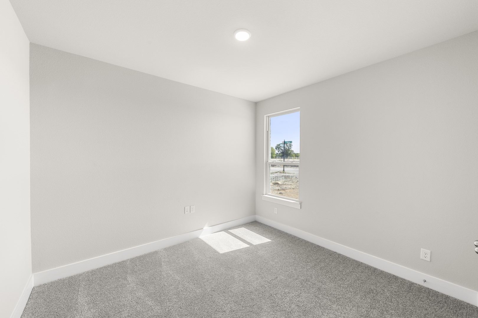 8725 Acorn Avenue Justin TX 76247