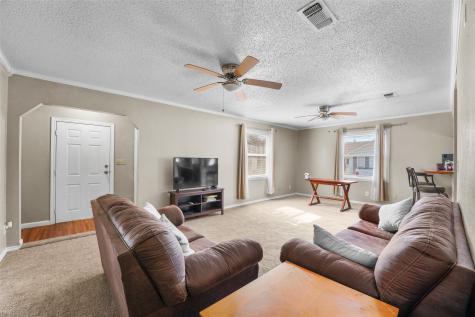 1145 Jefferson Road Paris TX 75460