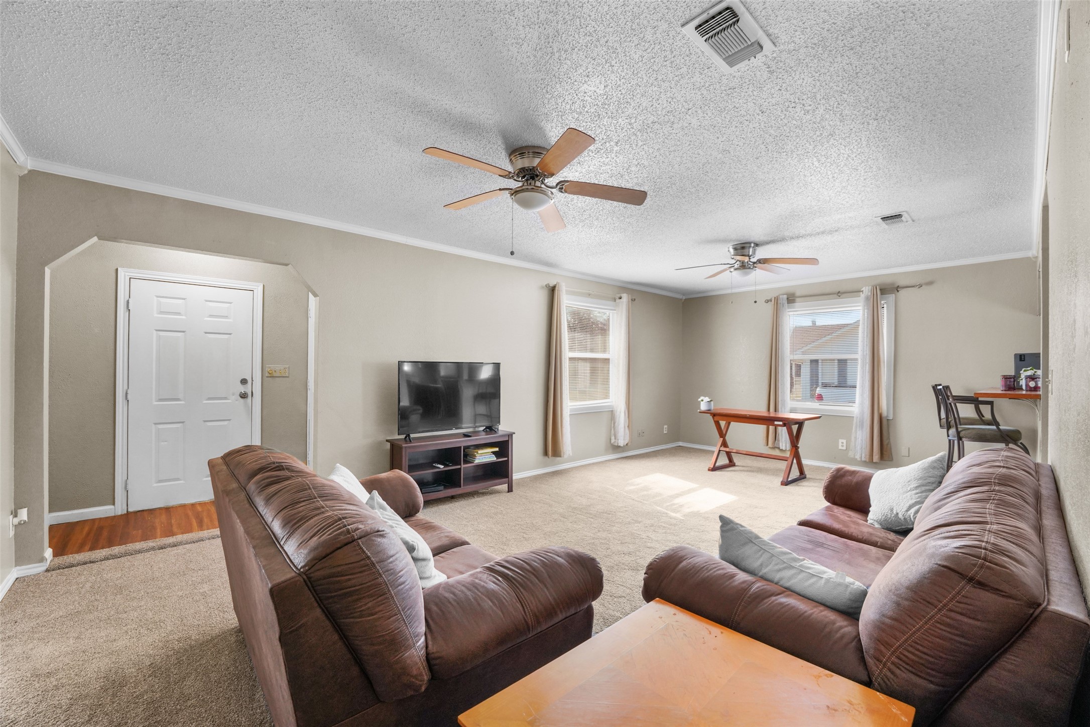 1145 Jefferson Road Paris TX 75460