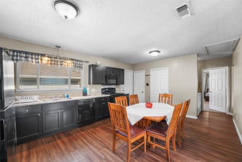 1145 Jefferson Road Paris TX 75460