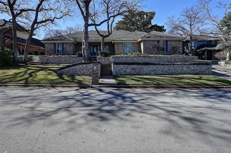 2300 Woodsong Trail Arlington TX 76016