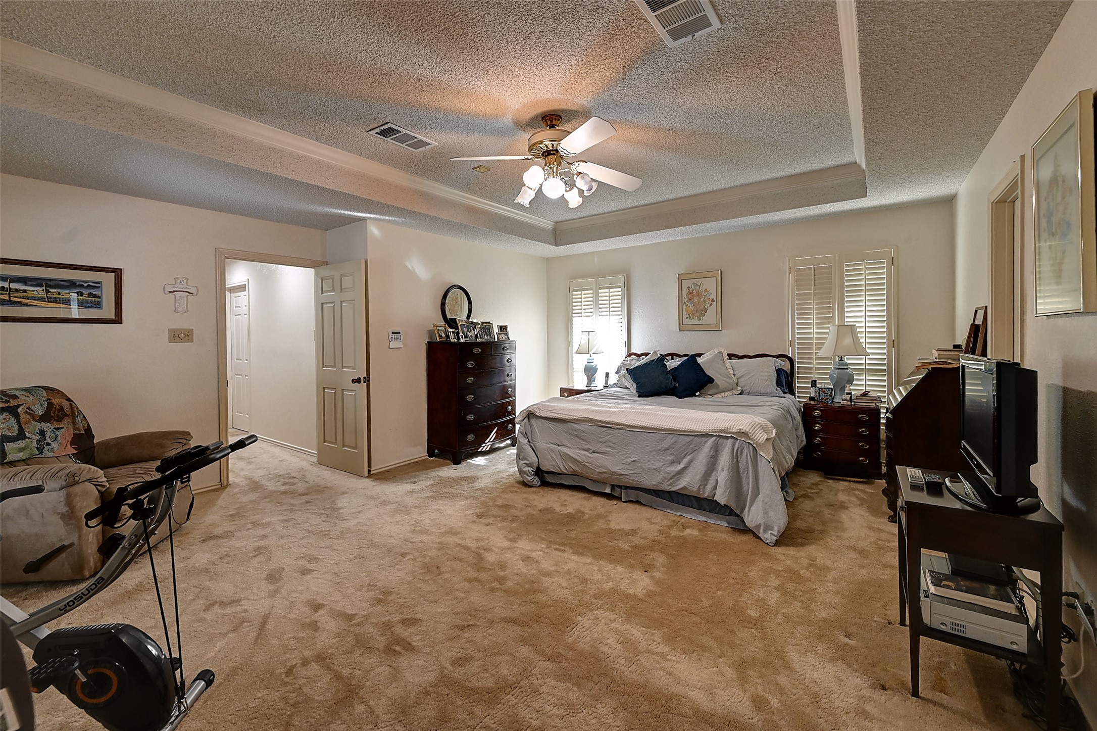 2300 Woodsong Trail Arlington TX 76016