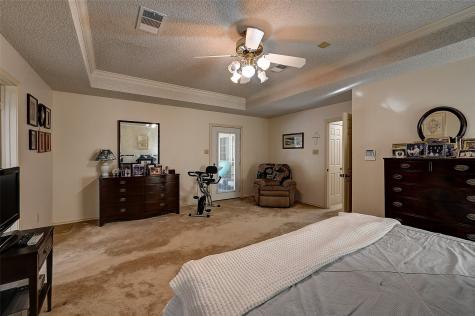 2300 Woodsong Trail Arlington TX 76016