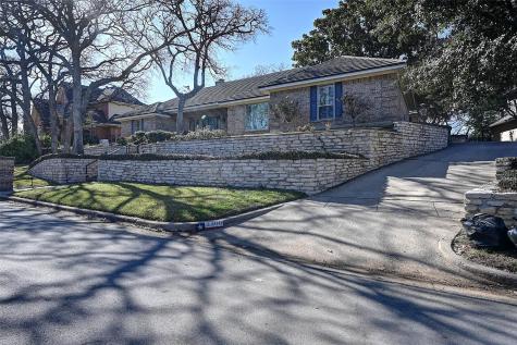 2300 Woodsong Trail Arlington TX 76016