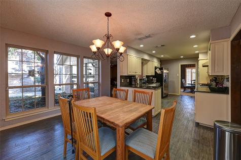 2300 Woodsong Trail Arlington TX 76016