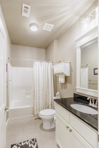 121 County Road 2571 Alvord TX 76225