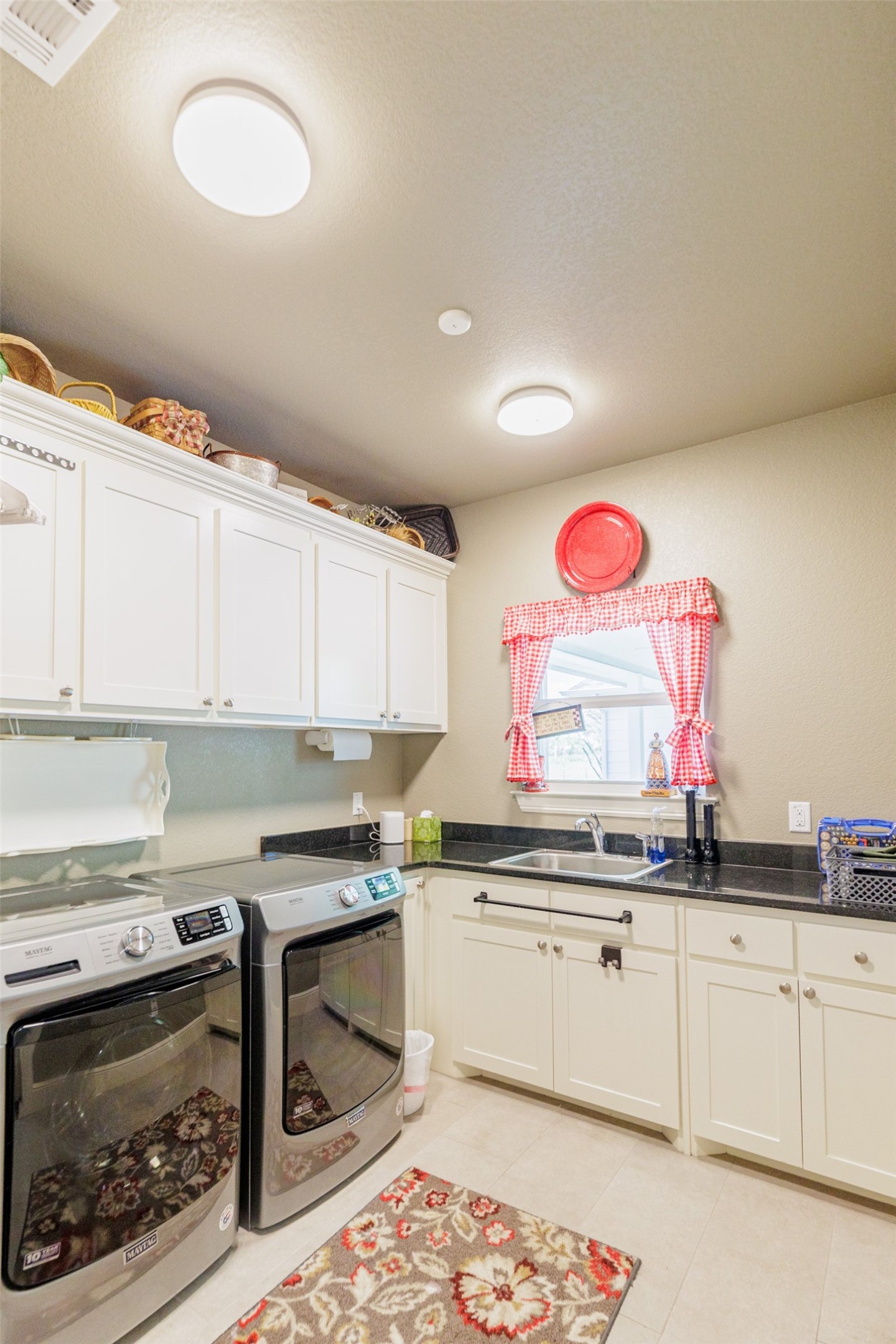 121 County Road 2571 Alvord TX 76225