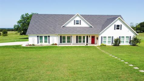 121 County Road 2571 Alvord TX 76225