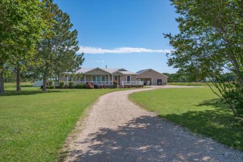 230 Vz County Road 3706 Edgewood TX 75117