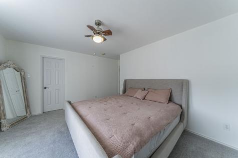 2216 La Salle Trail Grand Prairie TX 75052