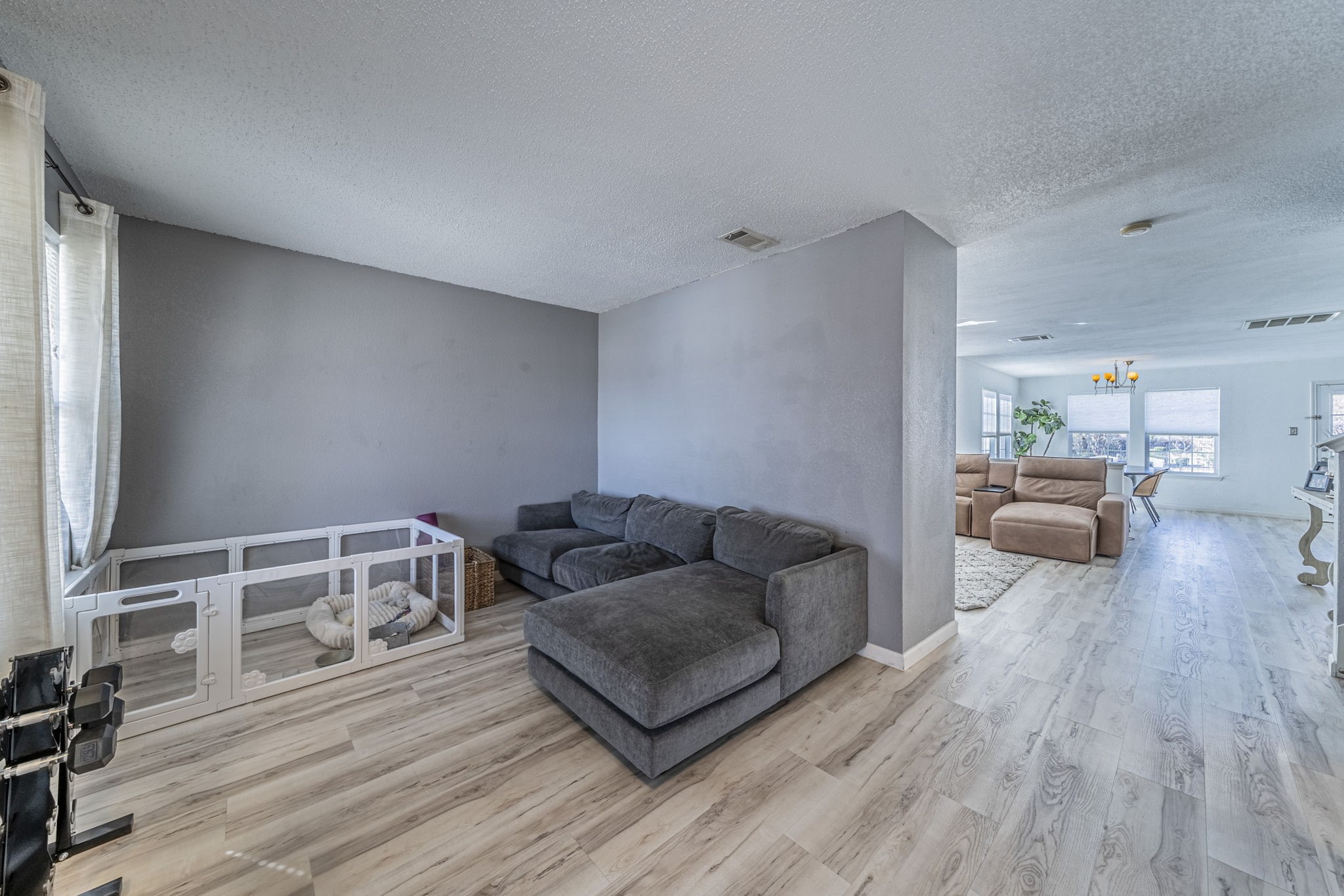 2216 La Salle Trail Grand Prairie TX 75052