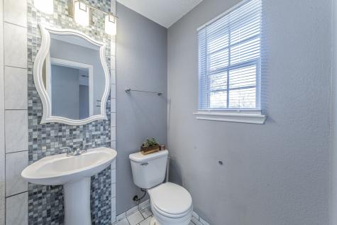 2216 La Salle Trail Grand Prairie TX 75052