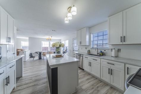 2216 La Salle Trail Grand Prairie TX 75052