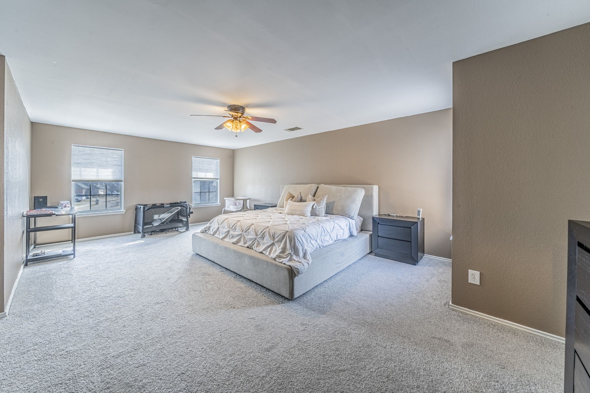 2216 La Salle Trail Grand Prairie TX 75052