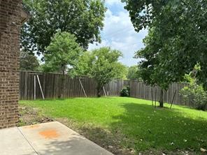 2813 Regents Park Lane Garland TX 75043
