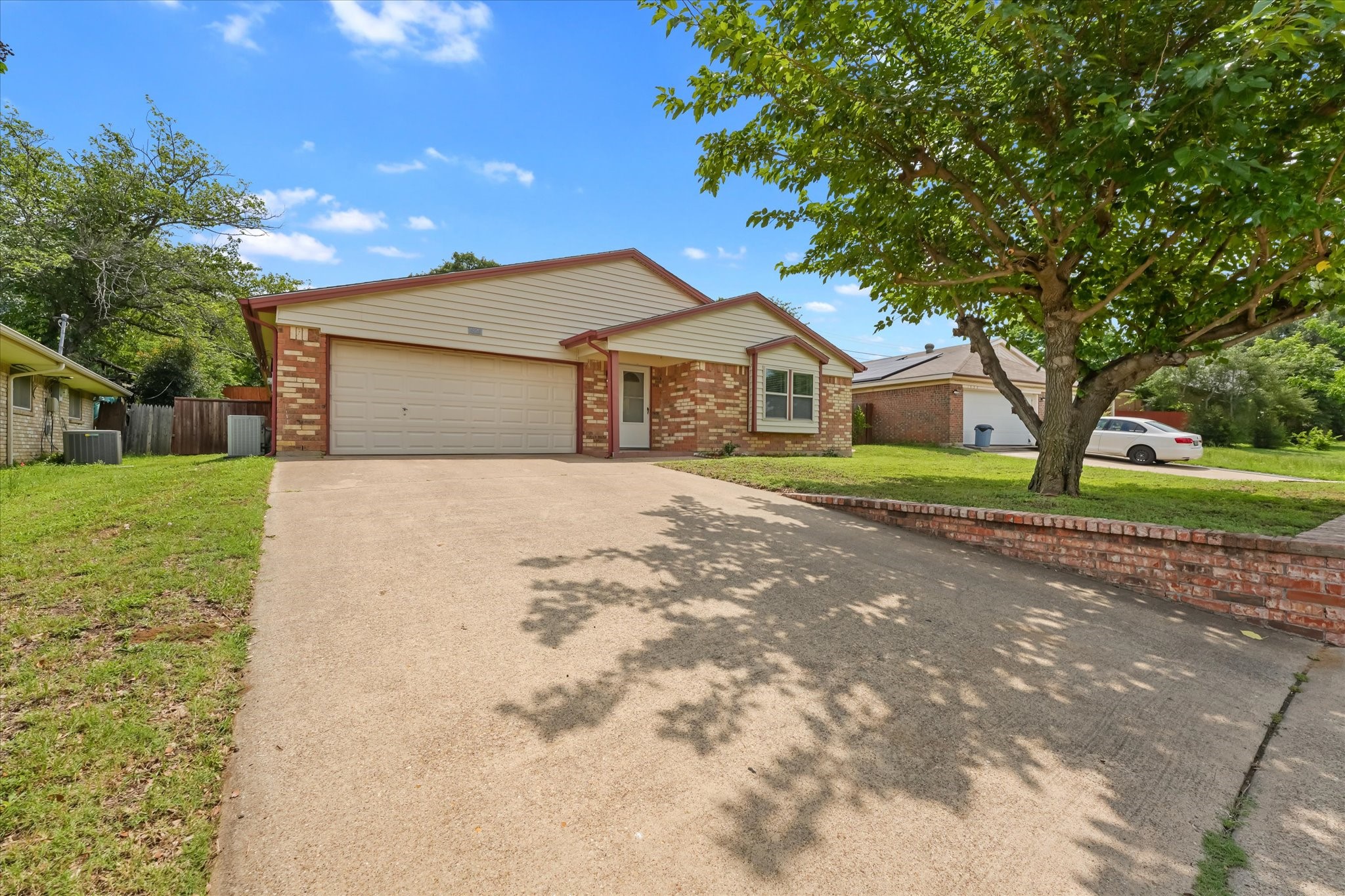 1926 Creek Wood Court Irving TX 75060