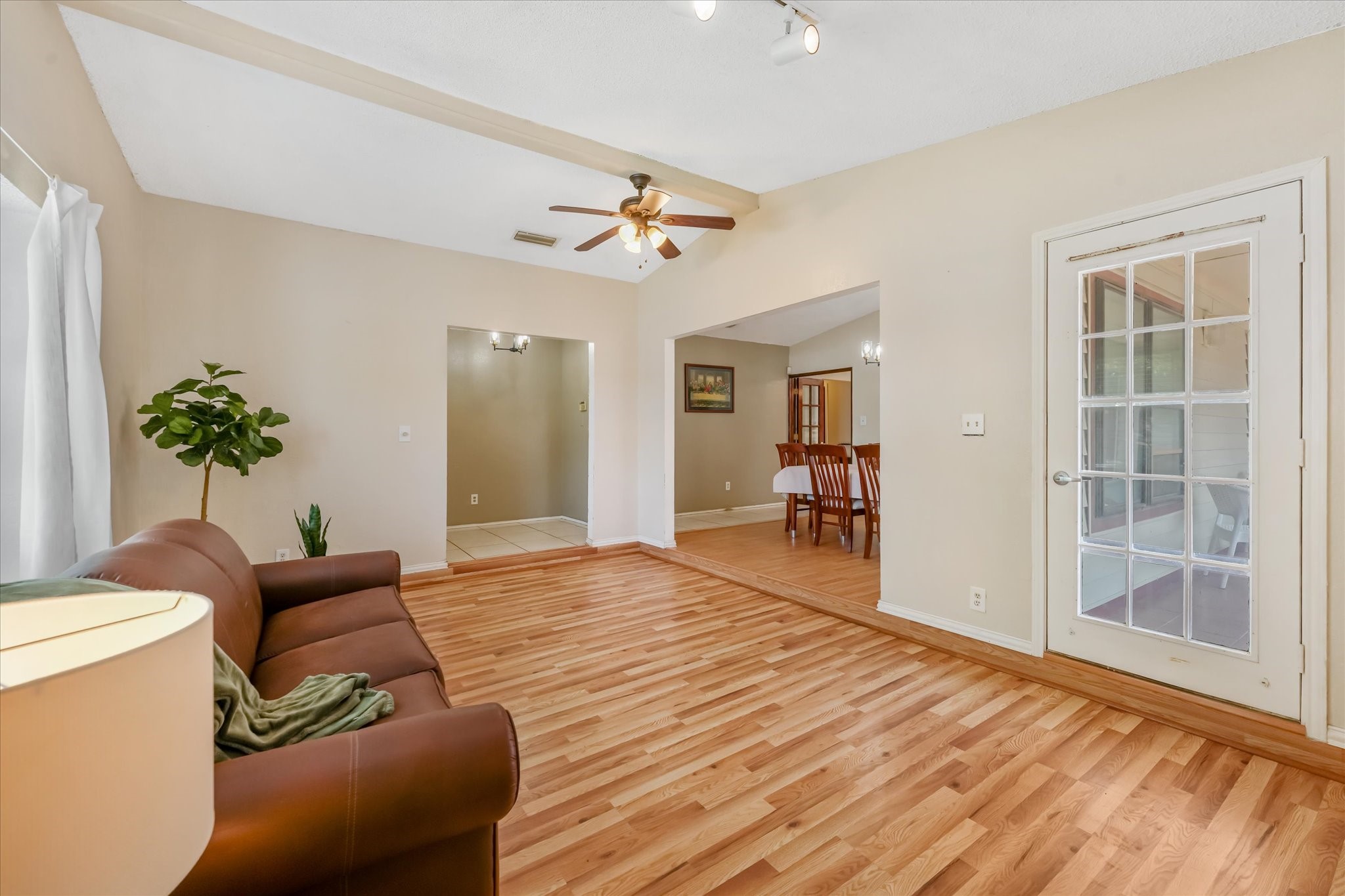 1926 Creek Wood Court Irving TX 75060