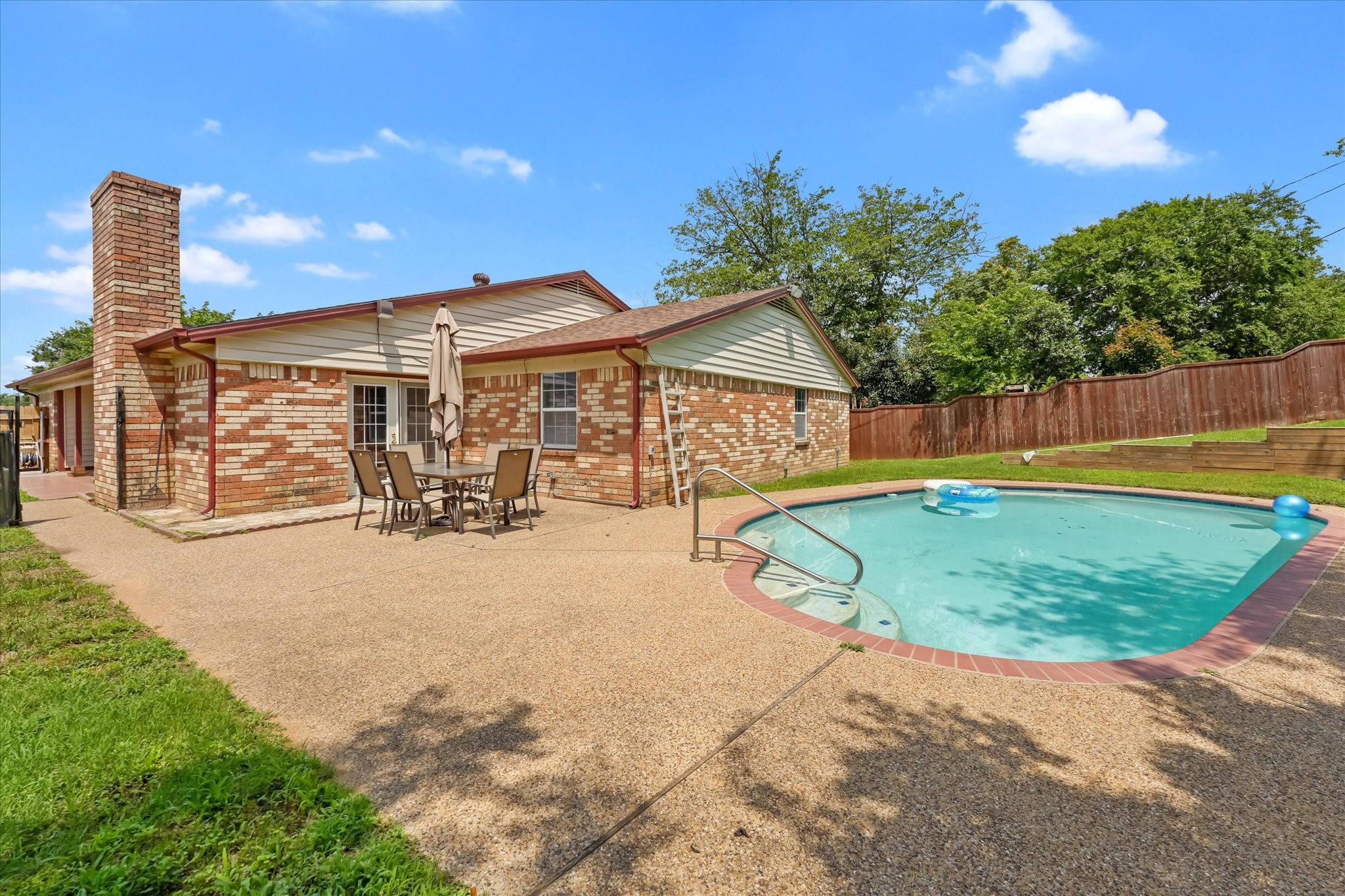 1926 Creek Wood Court Irving TX 75060