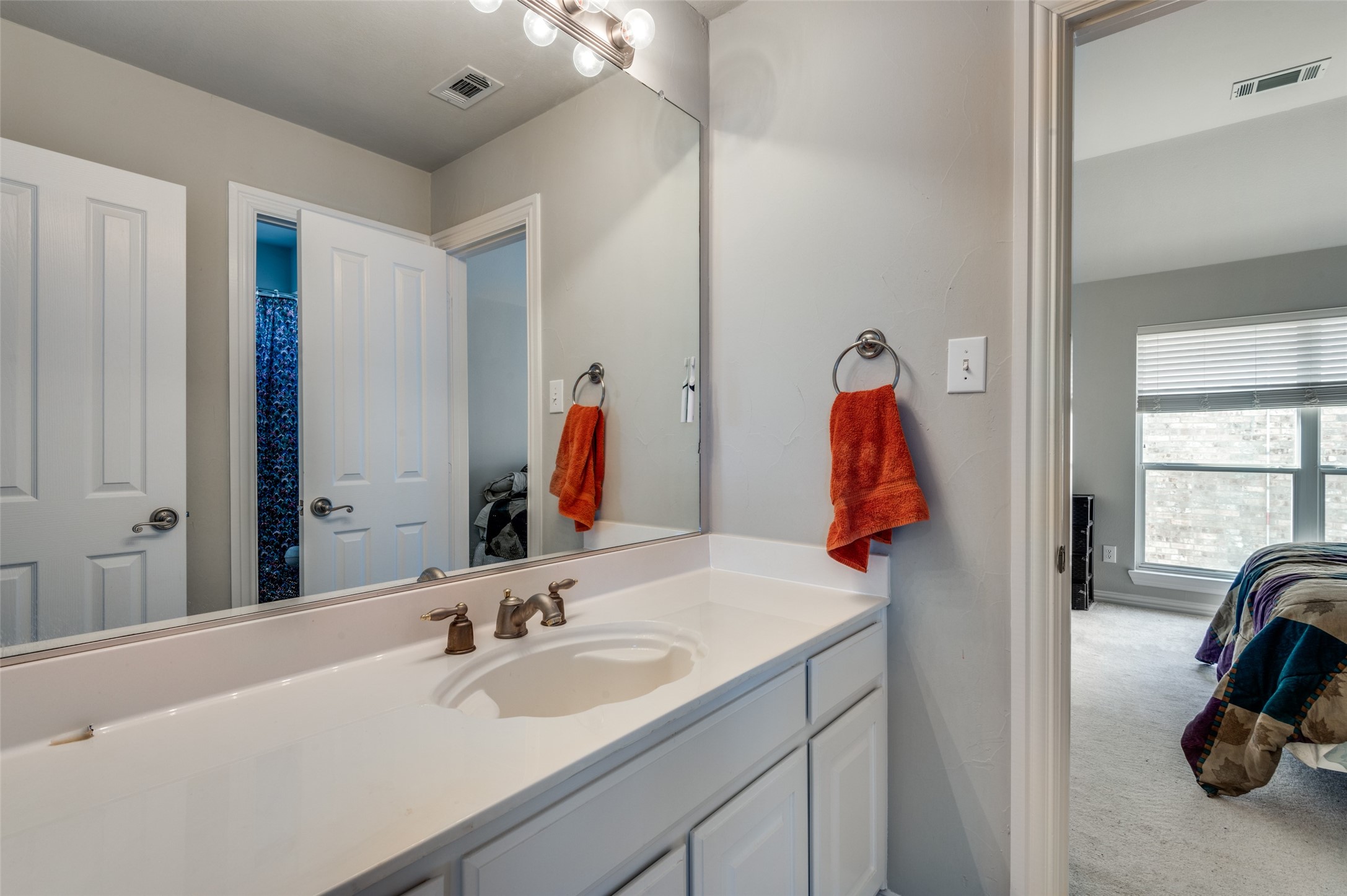 3351 Garrett Drive Irving TX 75062
