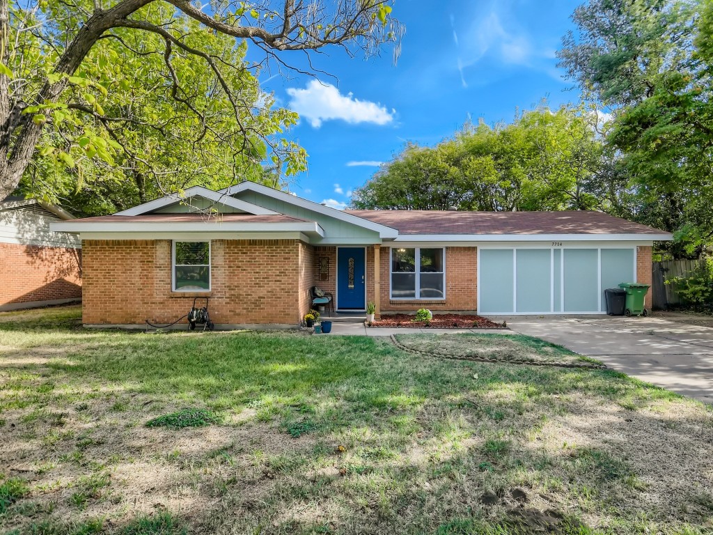 7704 Clenis Lane North Richland Hills TX 76180