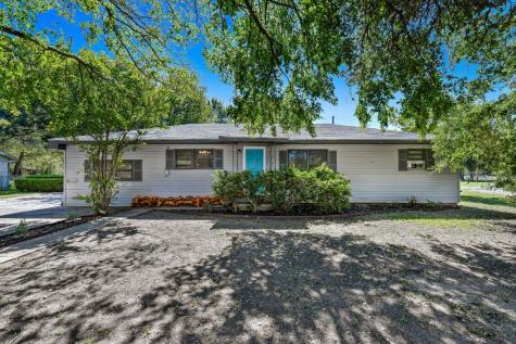 107 S Getzendaner Street Waxahachie TX 75165
