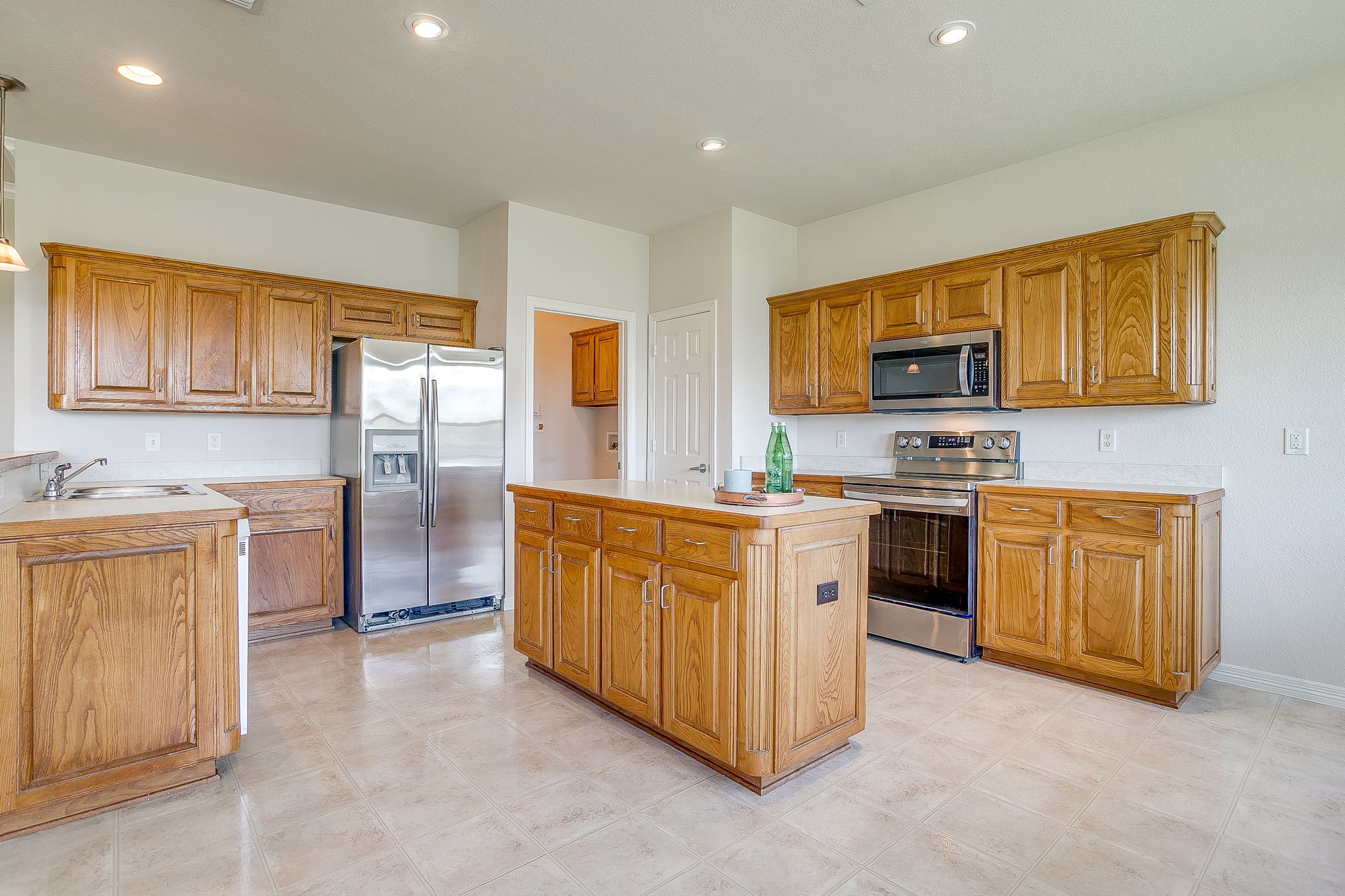 1173 Albatross Court Benbrook TX 76126