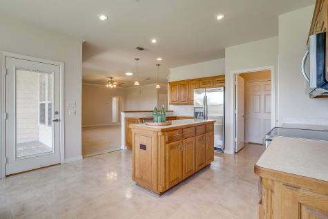 1173 Albatross Court Benbrook TX 76126