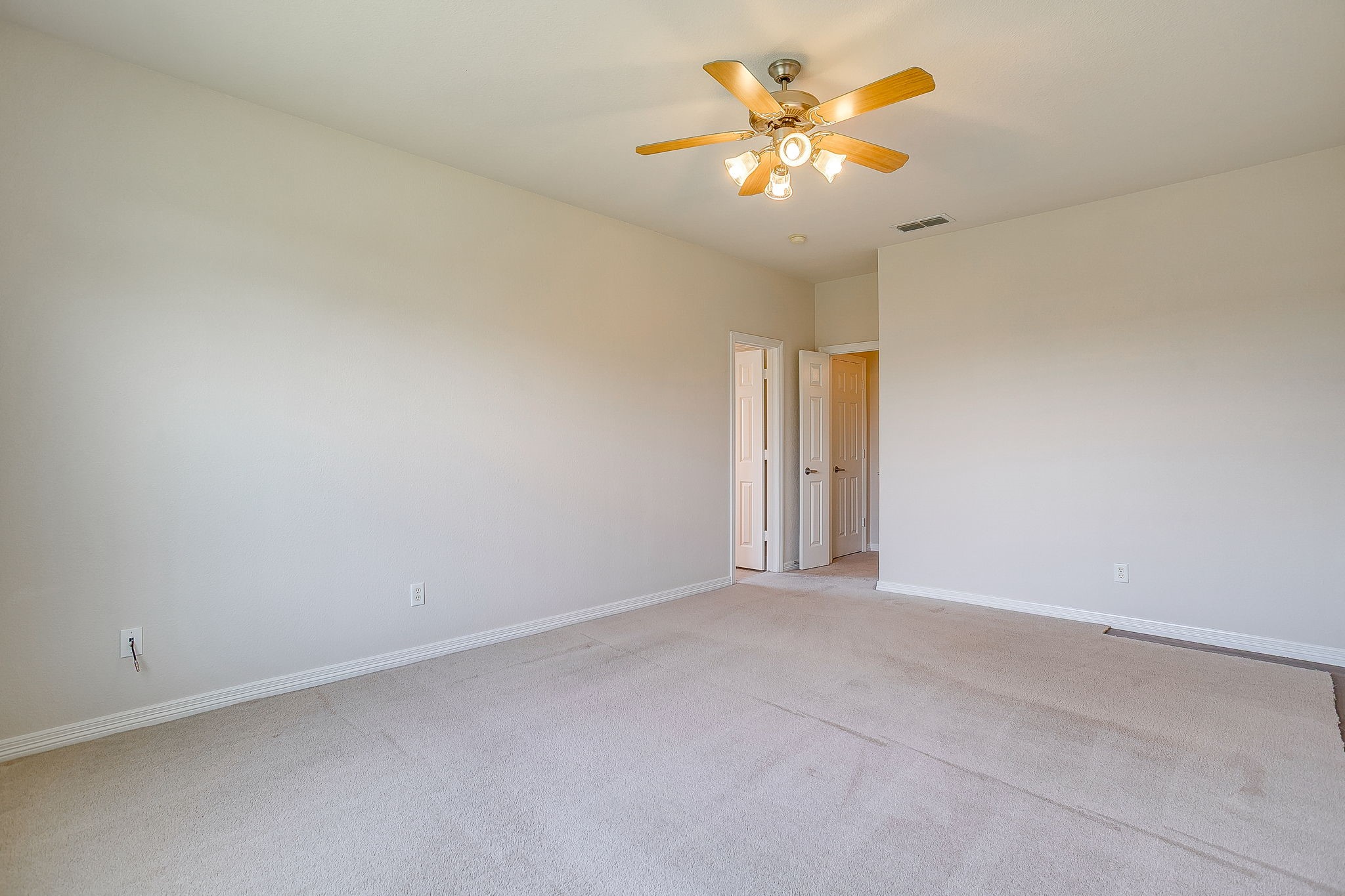 1173 Albatross Court Benbrook TX 76126