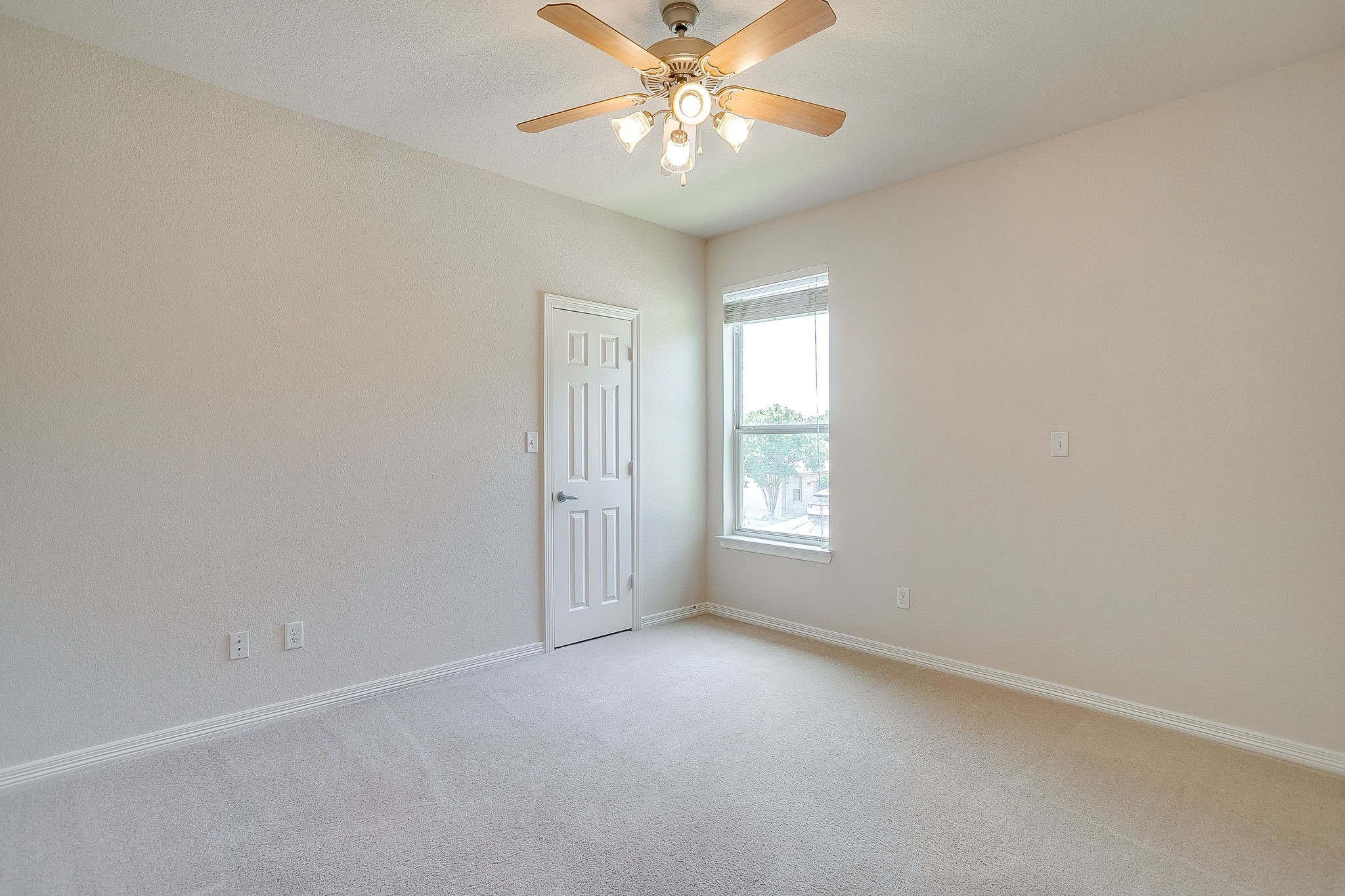 1173 Albatross Court Benbrook TX 76126