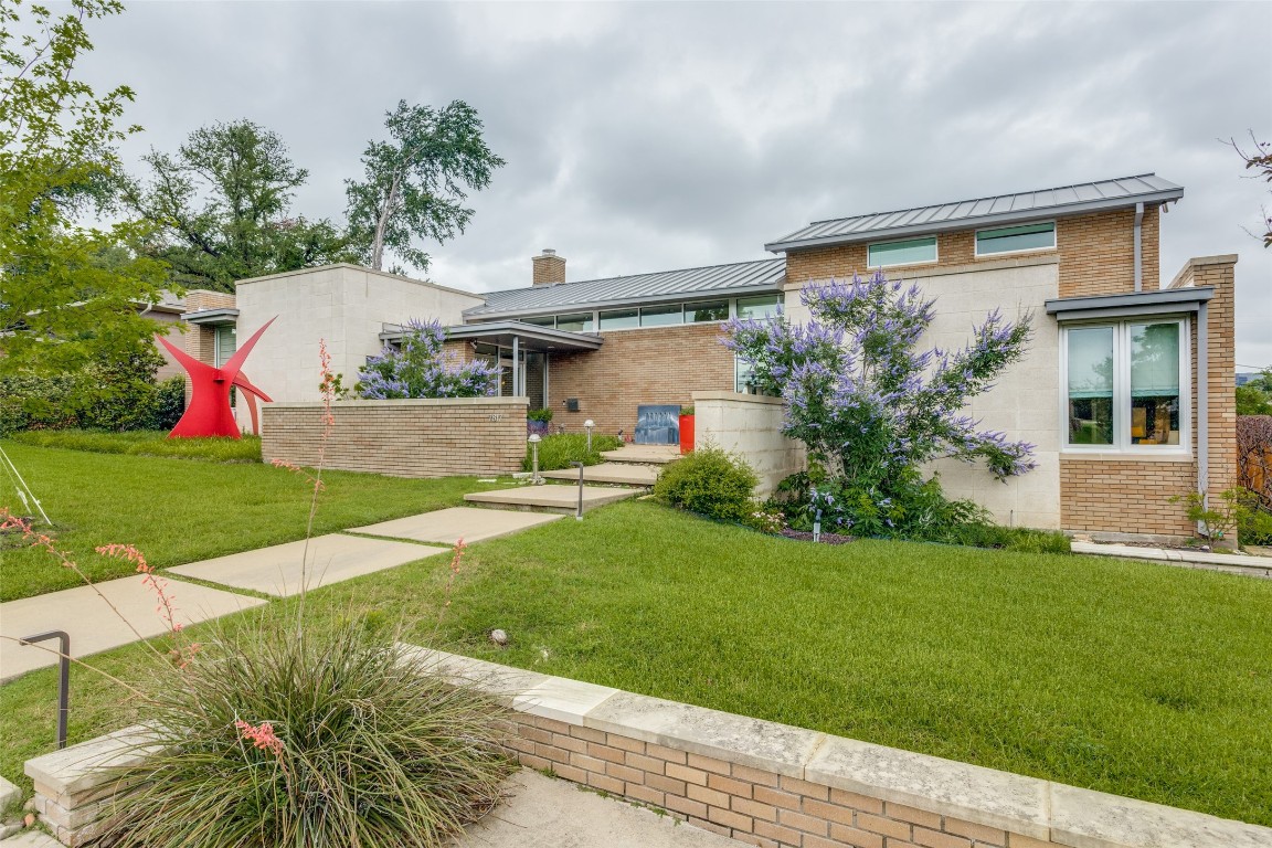 7817 Midbury Drive Dallas TX 75230