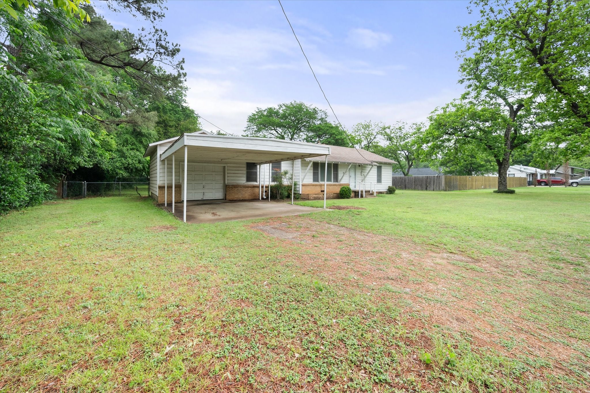 2103 Pecandale Drive Arlington TX 76013