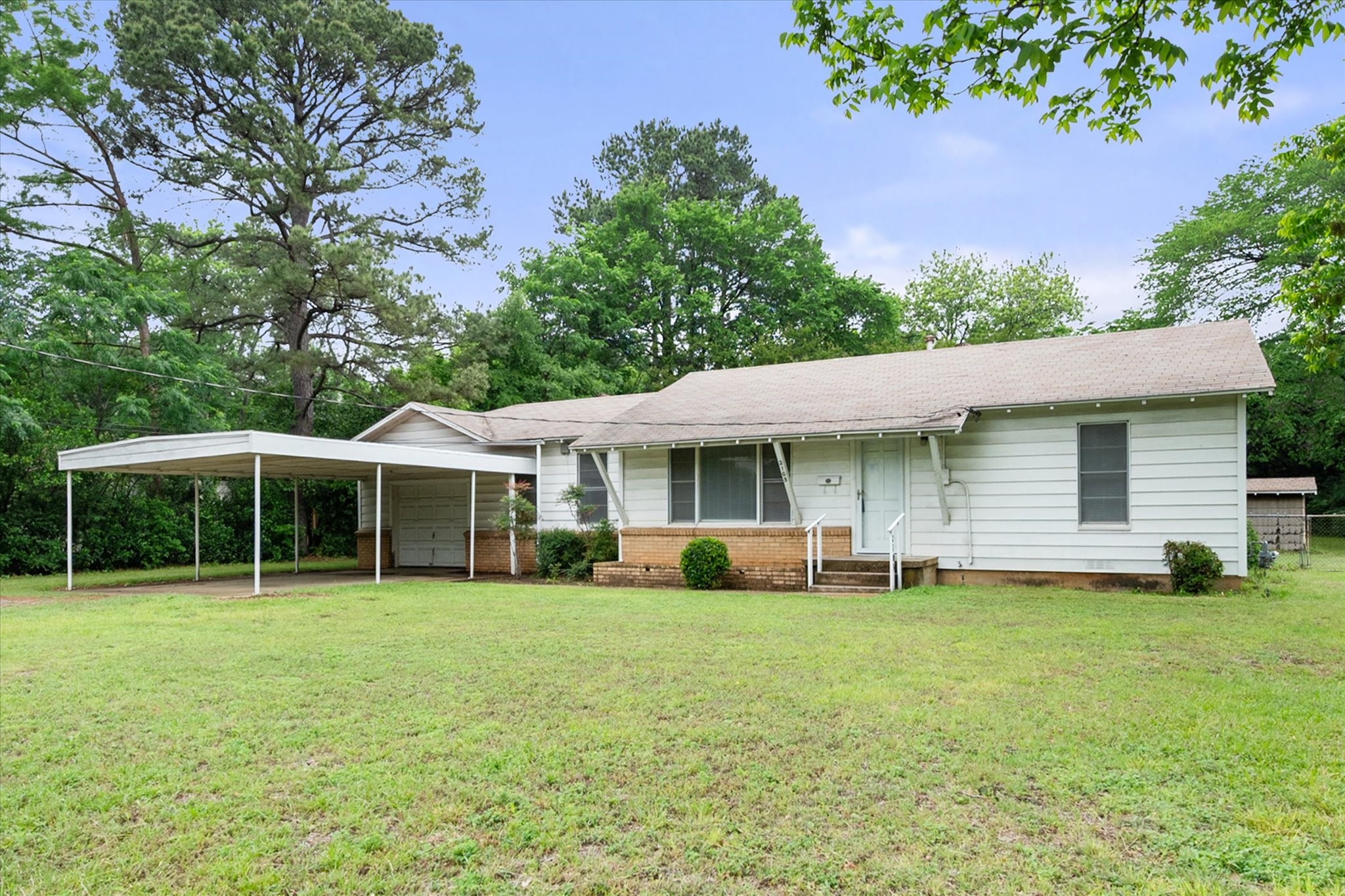2103 Pecandale Drive Arlington TX 76013