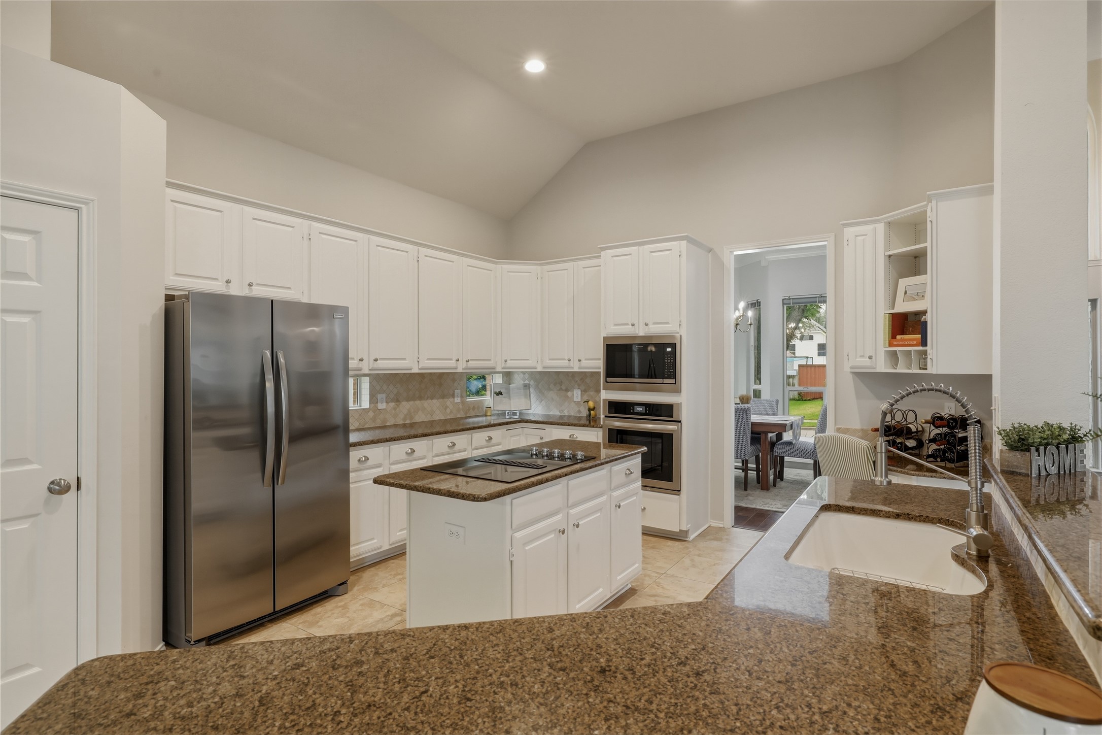 2449 London Drive Plano TX 75025