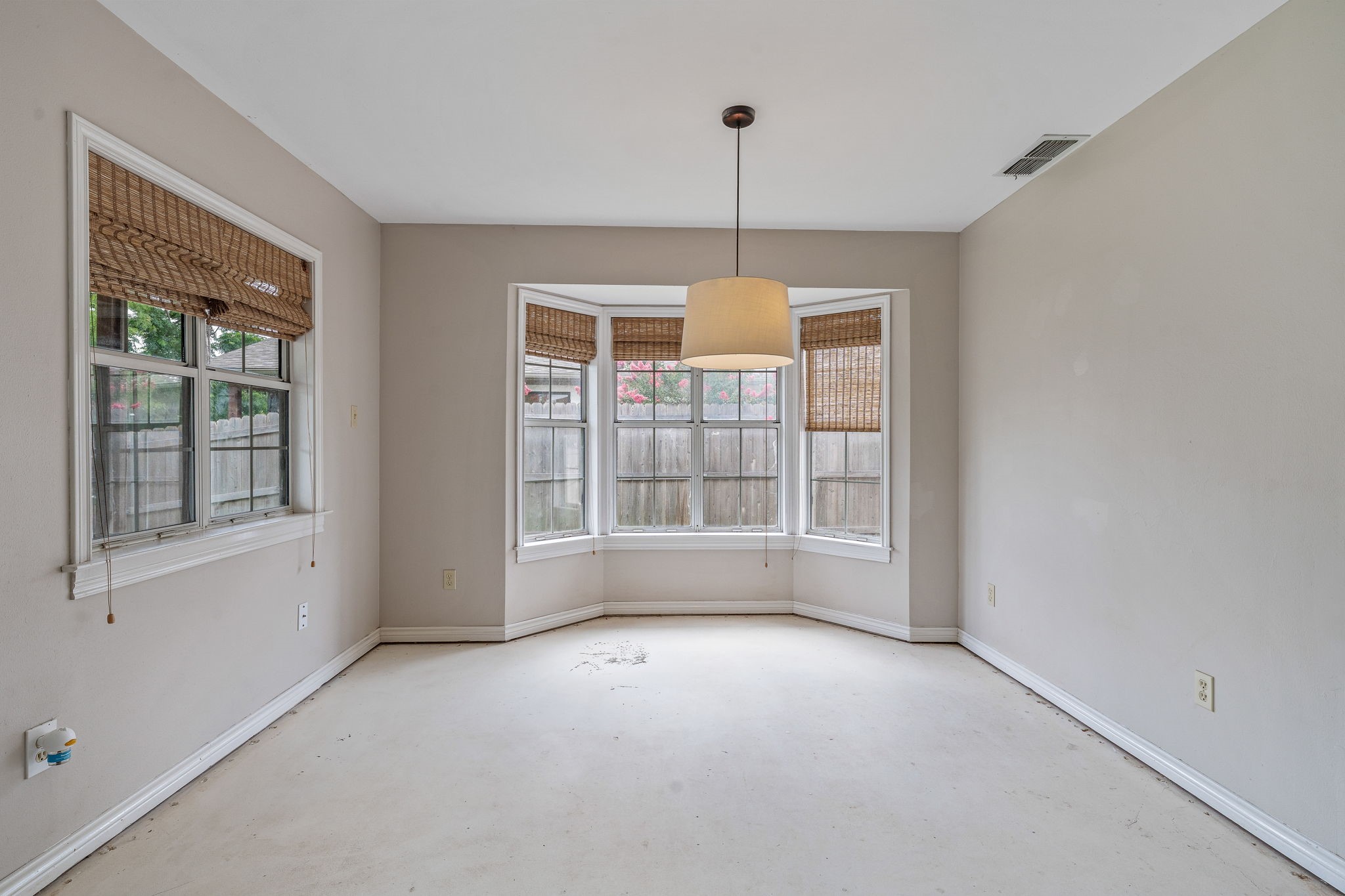 4013 Cherokee Court Granbury TX 76048