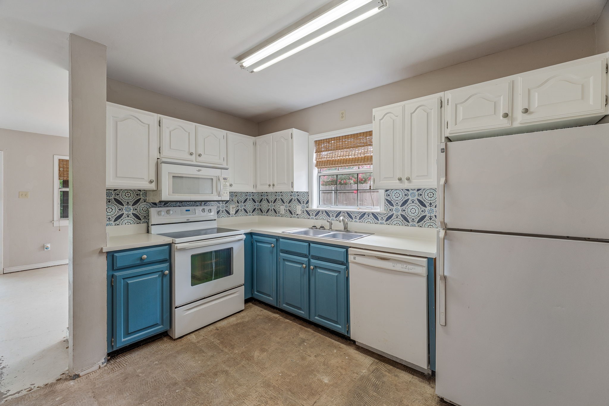 4013 Cherokee Court Granbury TX 76048