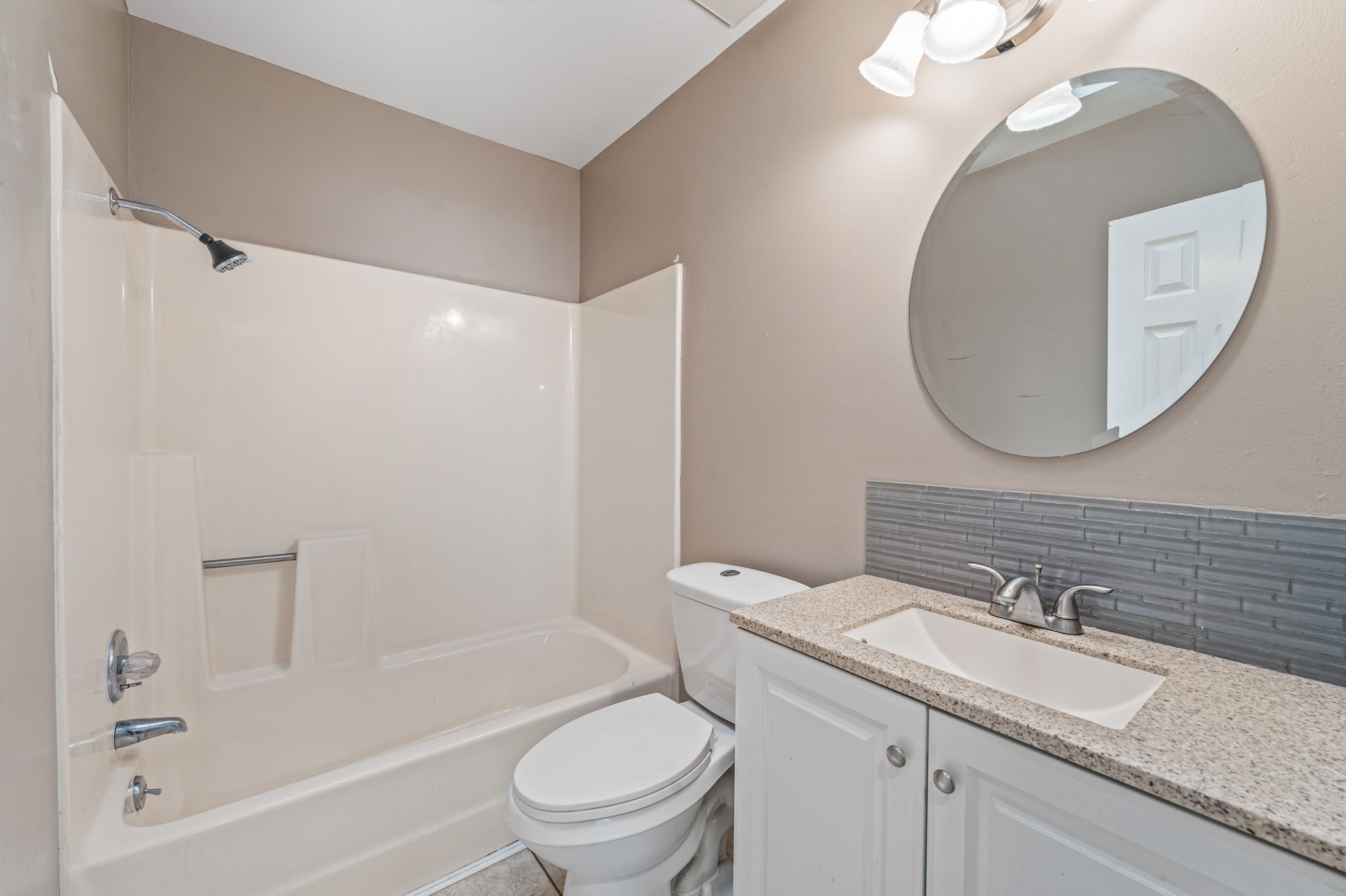 4013 Cherokee Court Granbury TX 76048