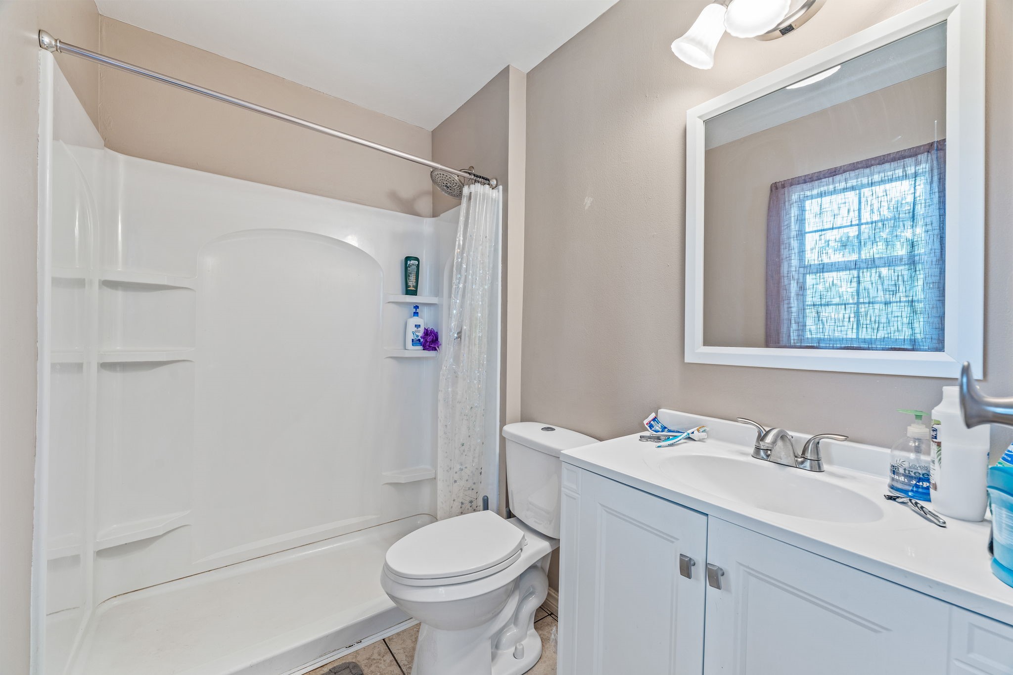 4013 Cherokee Court Granbury TX 76048