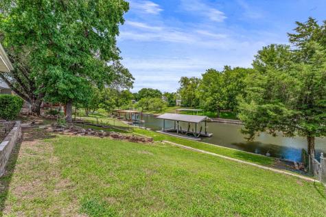 4013 Cherokee Court Granbury TX 76048