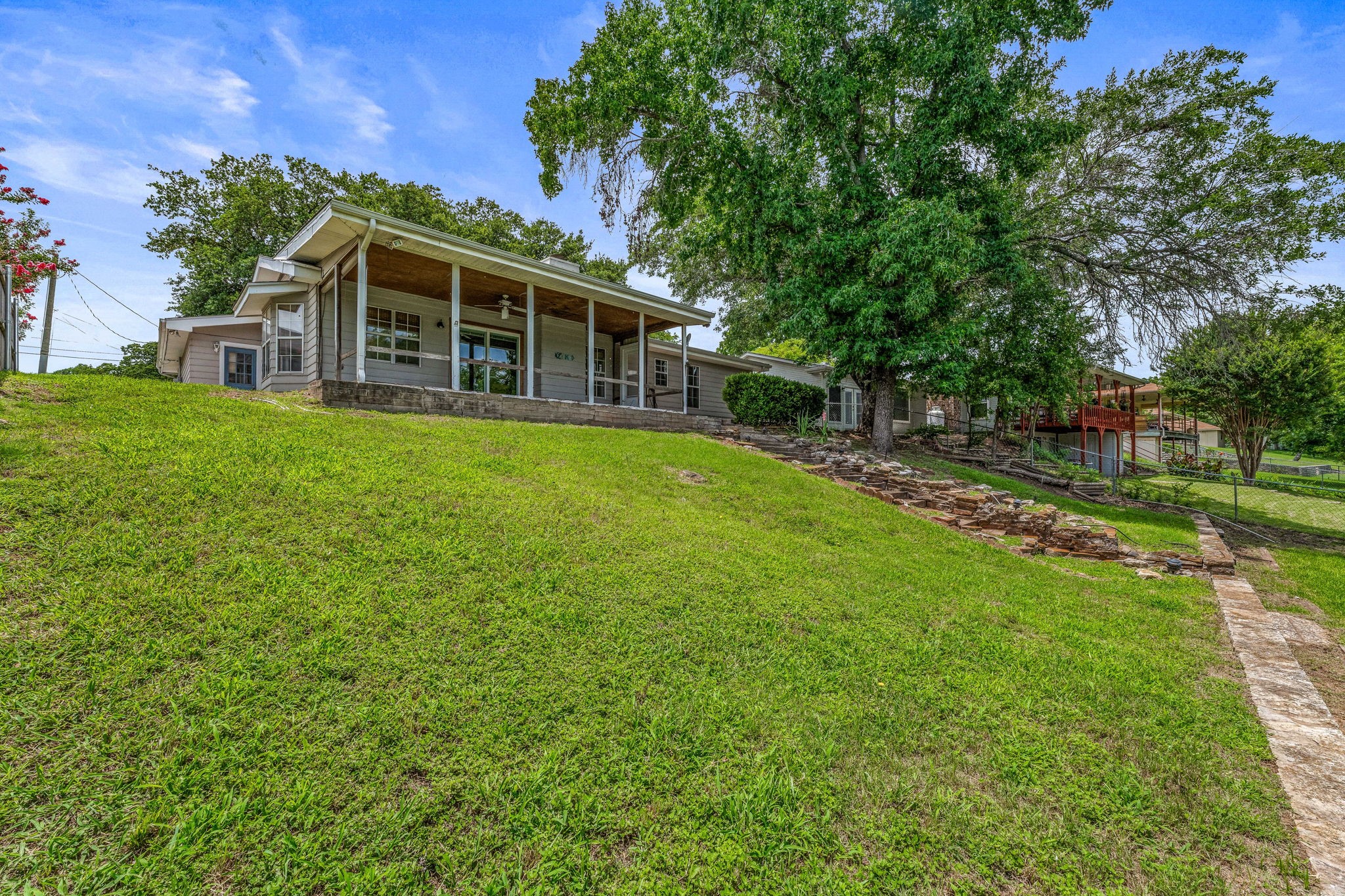 4013 Cherokee Court Granbury TX 76048