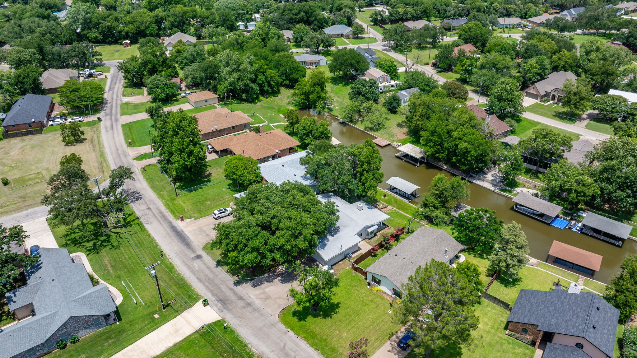 4013 Cherokee Court Granbury TX 76048