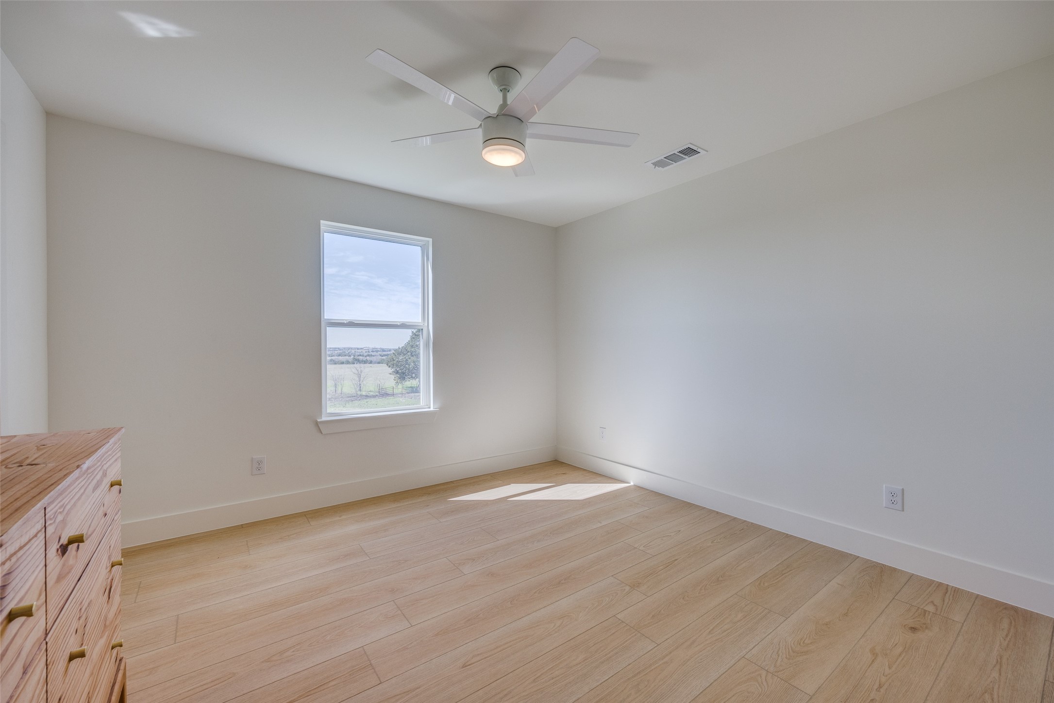 5032 County Road 1094 Celeste TX 75423